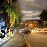 Seen Hotel Abidjan Plateau